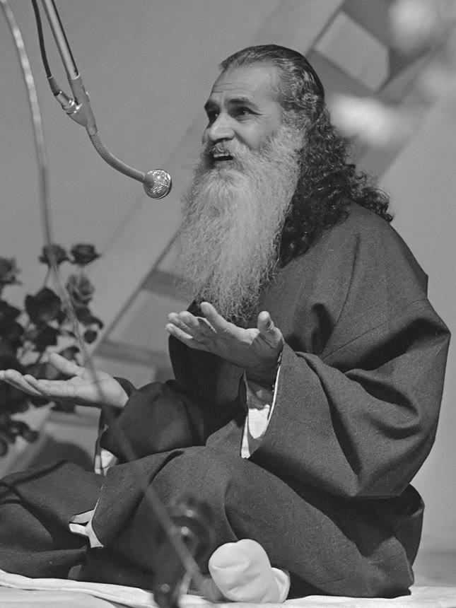 Swami Satchidananda speaking in Amsterdam, 1970